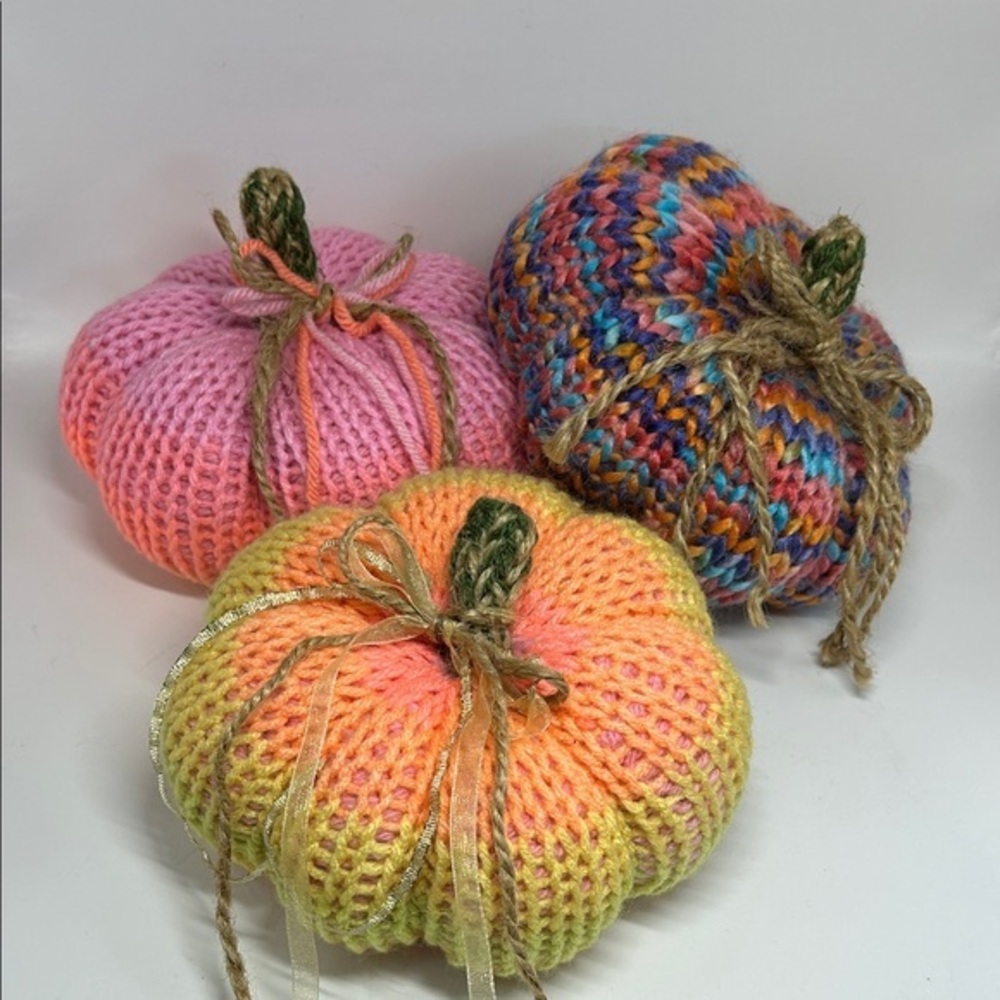 Colorful Knitted Pumpkin Decor Set